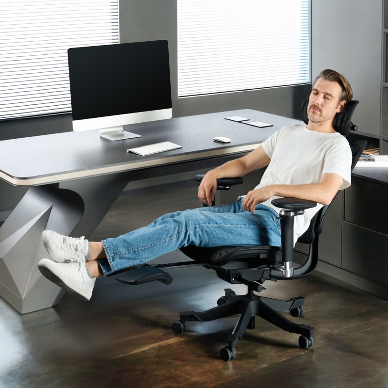 Is $500 per day realistic for a student?